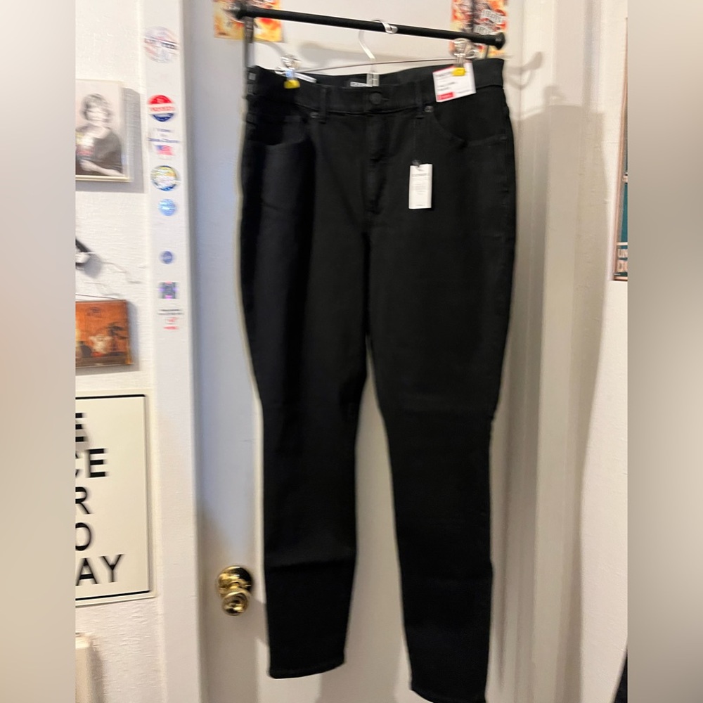 Express- size 14L- black NWT stretch Perfect Curves ankle length jeans high rise